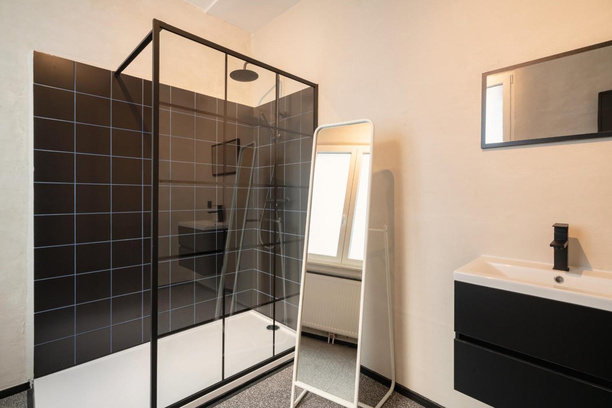 Charming And Spacious Apartments In The Heart Of Anvers Dış mekan fotoğraf